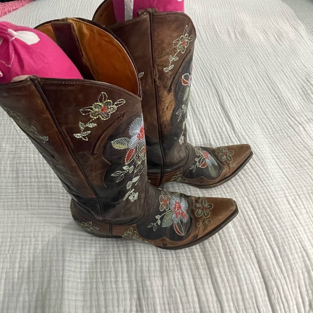 Old Gringo Brown Embroidered Cowboy Boots - Picture 1 of 7